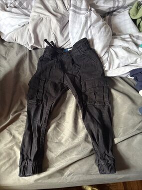 Old Navy Black Kids Cargo Joggers
